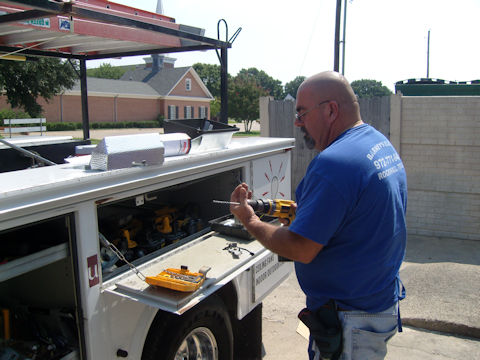 Electrical Construction Electrician - Electrician Rockwall TX Barney's Electric Full Service Electrician Residential Commercial Retail and New Construction Wiring Repair Installation Service 24 Hour Emergency Services Master Electrician Rockwall Texas